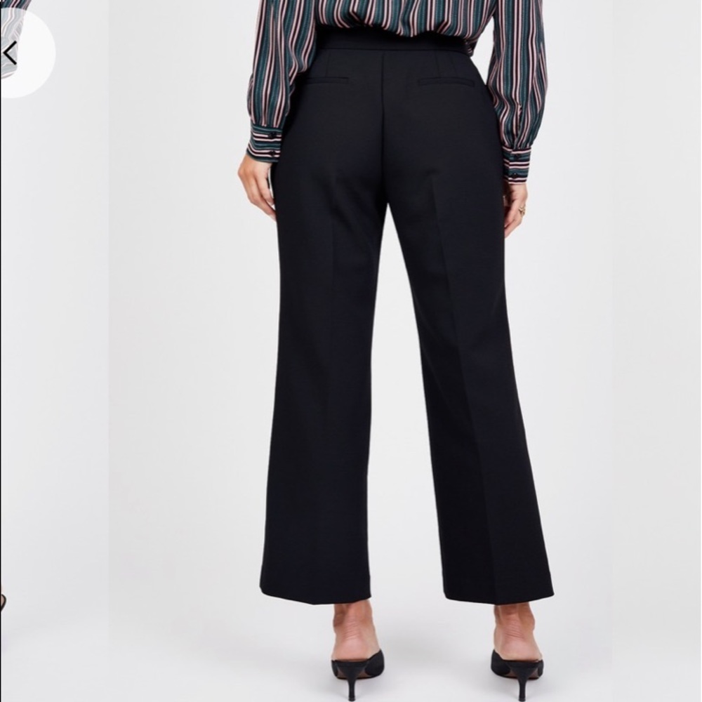 Mid rise flair trouser
